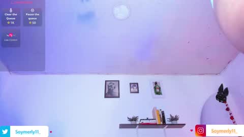 Snapshot of soymerly11_ chatting on October 9, 8:18 am Independent Model Merly online show from October 9, 8:18 am