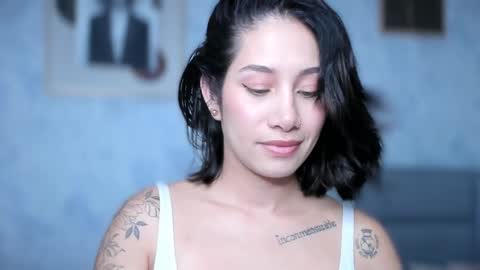 Snapshot of soytulu_ chatting on October 21, 12:03 am brisa  s online show from October 21, 12:03 am