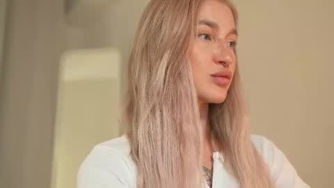 DAISY online show from February 16, 3:05 pm