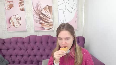 spicy_lexi online show from October 16, 6:38 am