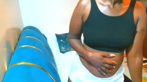 spicygal_ online show from April 10, 6:58 pm