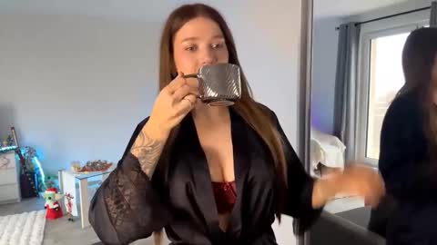 spirit euphoria online show from December 1, 8:18 am