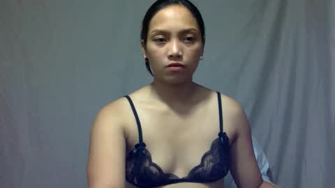 Holly online show from October 17, 1:58 pm