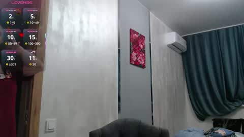 STACY online show from October 25, 9:54 pm