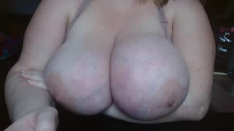 Stacy Banks online show from January 31, 2:17 pm