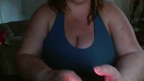 Stacy Banks online show from December 8, 1:14 pm