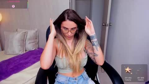 Stacy Conner online show from November 6, 6:58 pm