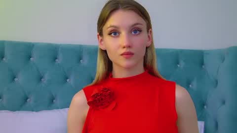 StacyEvances online show from June 26, 7:20 am