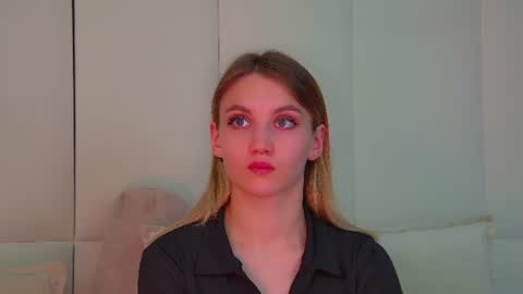 StacyEvances online show from June 30, 9:25 pm