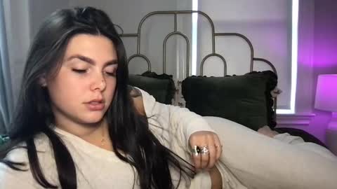 Stacy online show from September 25, 5:11 pm