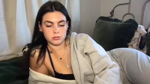 Stacy online show from September 19, 5:23 pm