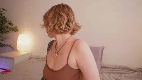 Kristina online show from April 1, 1:34 pm