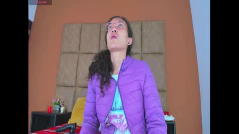 Estrella online show from March 10, 12:06 pm