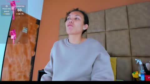 Estrella online show from January 14, 11:42 am