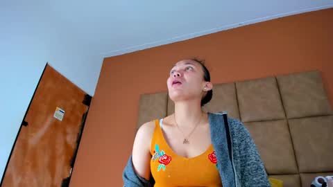 Estrella online show from February 1, 11:54 am