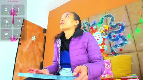 Estrella online show from December 10, 11:54 am