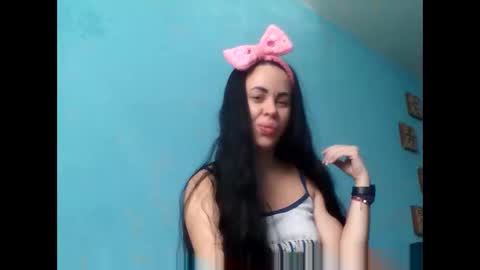 stefaniyax online show from October 15, 8:50 am