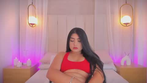 Stephania  online show from June 14, 11:43 am