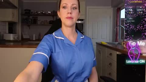 Amorina online show from November 24, 2:30 pm