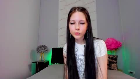 Ariana online show from February 5, 7:00 am