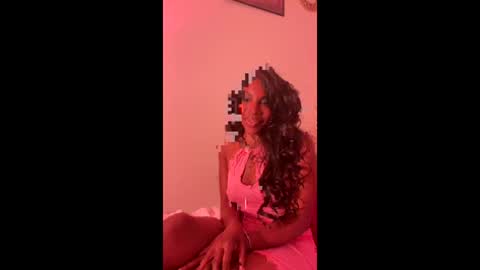 Kim Lee online show from June 10, 12:15 pm