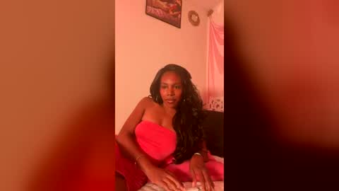 Kim Lee online show from July 19, 1:13 pm