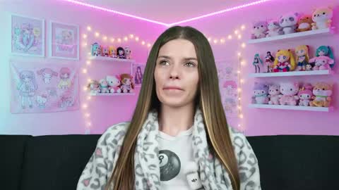 sukie_spooky online show from April 2, 3:26 am