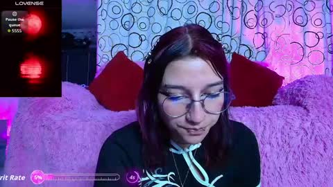    online show from June 4, 11:31 pm