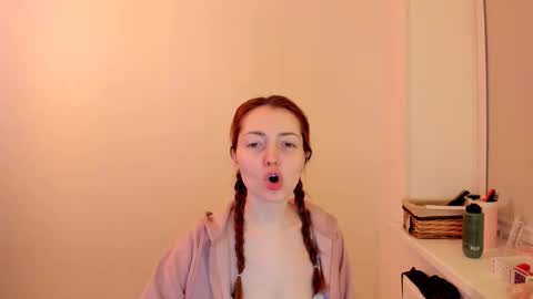 Summer Preston online show from December 20, 3:32 am