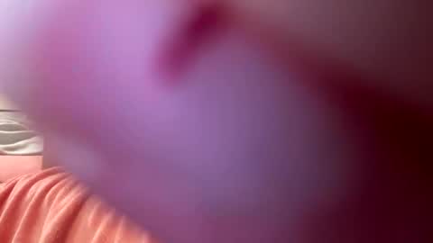 summerr_18 online show from October 29, 6:29 am