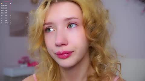 Lily online show from February 27, 2:39 pm