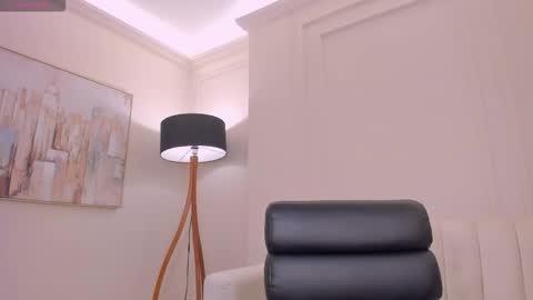 Sunny Rivers online show from December 3, 4:31 pm