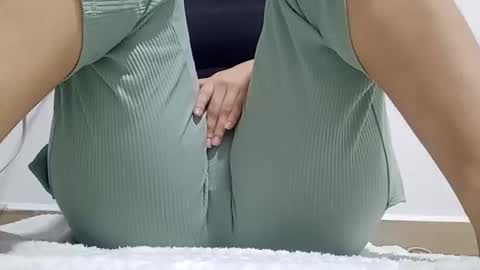 Annie online show from February 27, 6:41 pm