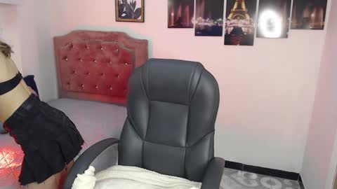 Sunshine  online show from January 8, 11:54 am