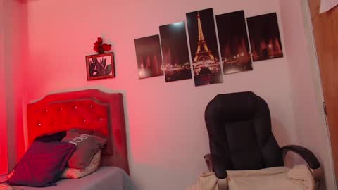 Sunshine  online show from February 8, 11:12 am