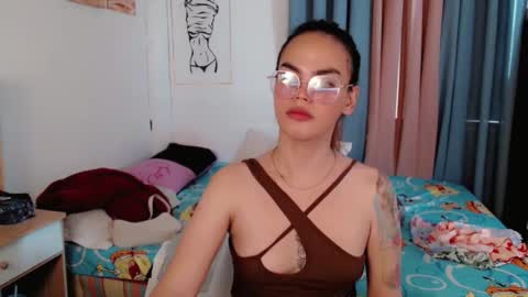 Im val online show from May 9, 4:47 am