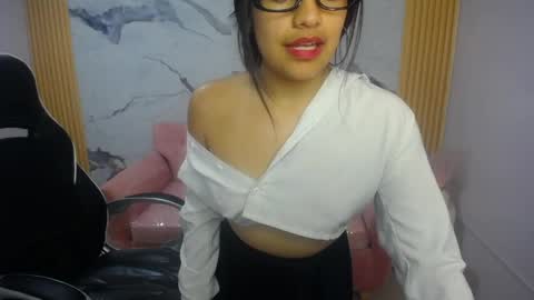 Susy online show from March 31, 8:42 pm