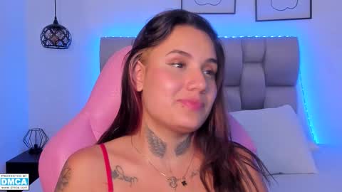 Susan online show from February 18, 9:36 pm