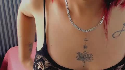 SusanaBell  online show from April 10, 9:32 pm