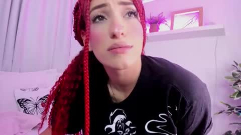 susyy online show from November 16, 7:58 pm