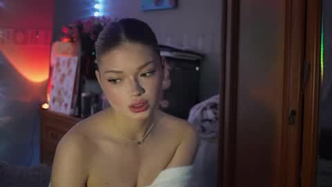 Stacy online show from June 6, 12:39 am