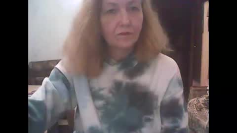 sweet4blonde67 online show from June 1, 2:52 pm