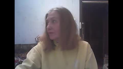 sweet4blonde67 online show from May 7, 7:06 pm