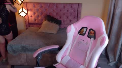 sweet__thang online show from October 30, 5:10 am