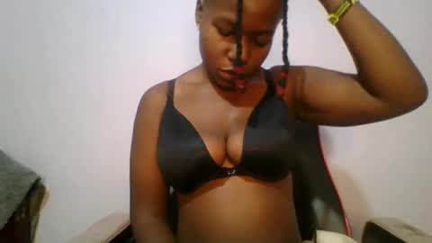 Snapshot of sweet_arianna_ chatting on February 14, 4:37 am timaya online show from February 14, 4:37 am