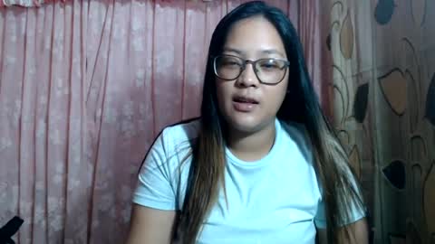 sweet_freya1999 online show from July 21, 12:22 am