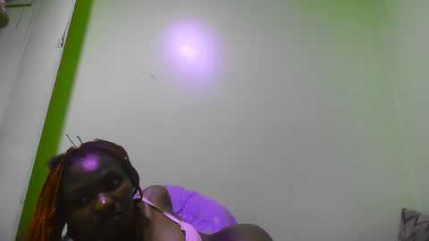 millarn online show from November 4, 2:27 am