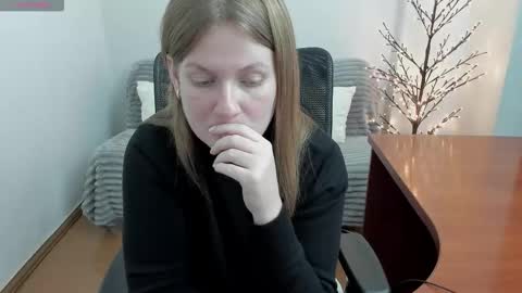 Mila online show from December 18, 5:18 pm