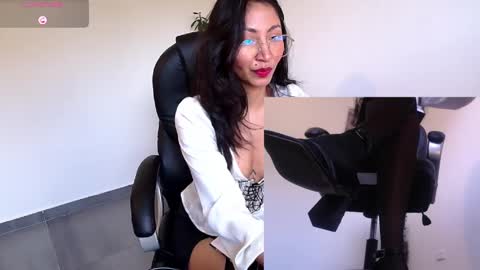 Carolu online show from February 14, 2:44 pm