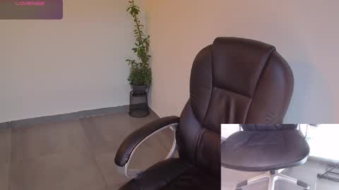 Carolu online show from January 31, 12:18 pm